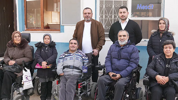 Elazığ Belediyesi Otobüs Şoförlerinden 3 Aralık'ta Anlamlı Jest