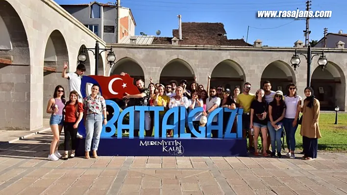Erasmuslu Öğrenciler Battalgazi'ye Hayran Kaldı