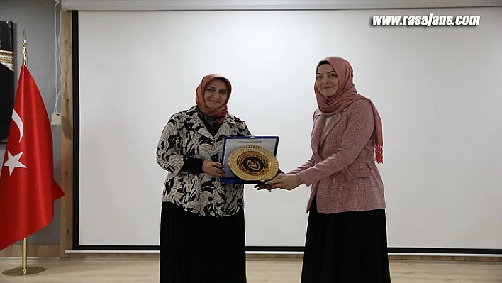 Erken Yaşta Evliliklerle Mücadele Semineri