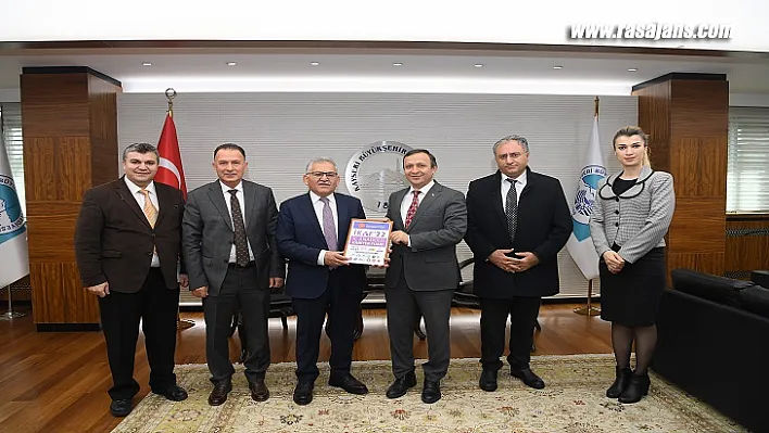 Erü Rektörü Çalış, Başkan Büyükkılıç'ı Ziyaret Edip, Fuara Davet Etti