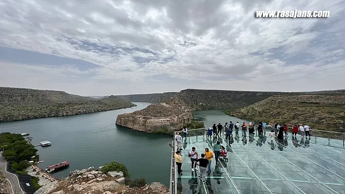 Fırat'ın İncisi Rumkale'de Yaz Sezonu Açıldı!