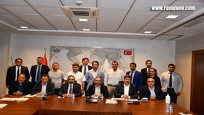 GAHİB Ekim'de 199 milyon 146 bin dolarlık halı ihraç etti
