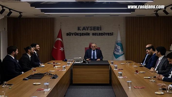 Genç MÜSİAD'dan Başkan Büyükkılıç'a Ziyaret