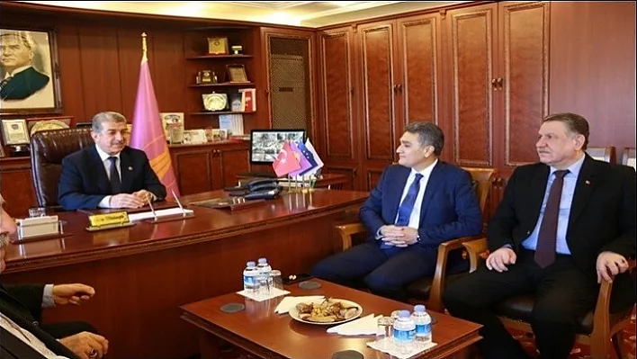 Gesob Cengiz Zeybek'in Gitmesini İstemiyor