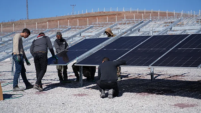 Güneş Enerjisiyle Tasarruf: Battalgazi Belediyesi'nin Yeni Projesi