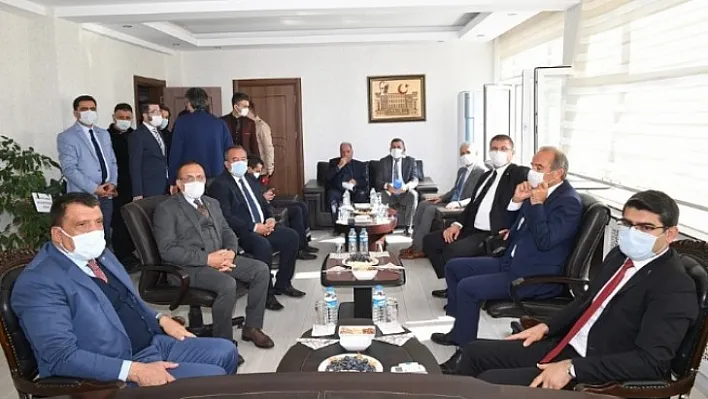 Gürkan Hizmette Önemli Olan Gönül Hoşnutluğu  Adil Ve Adaletli Olmak