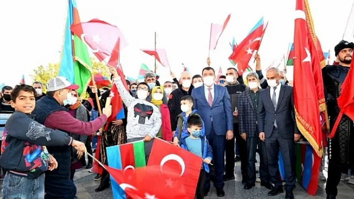Gürkan Türk'e Kefen Biçenin Ömrü Uzun Olmaz