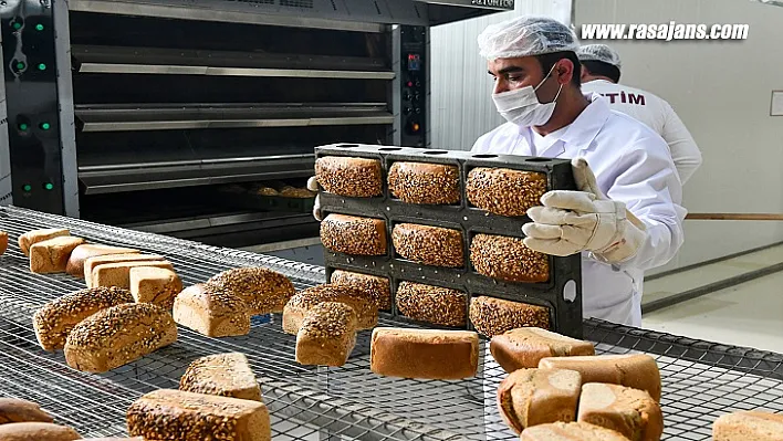 Halk Ekmek Fabrikası'ndan 4 Çeşit Ekşi Mayalı Ekmek