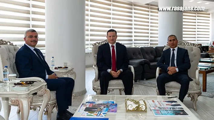 Halkına Çok Güzel Hizmetler Veren Bir İl