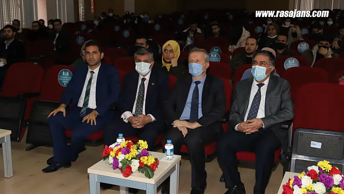 İnönü Üniversitesinde İnsan Haklarına Yeni Yaklaşımlar Konuşuldu