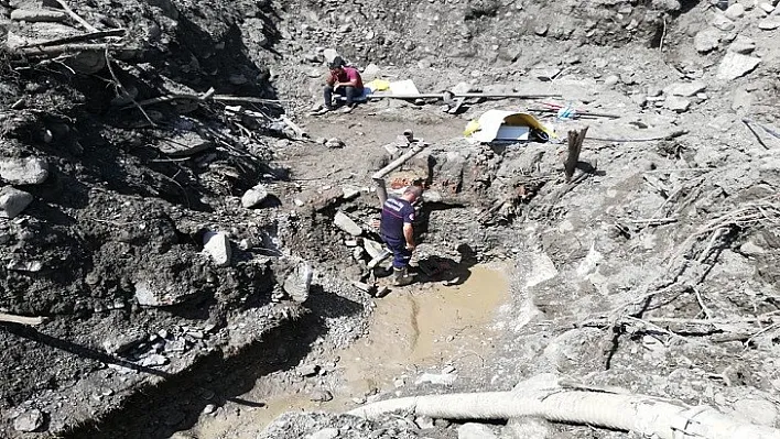 İtfaiye ekibi Bozkurt'ta çalışmalarını sürdürüyor