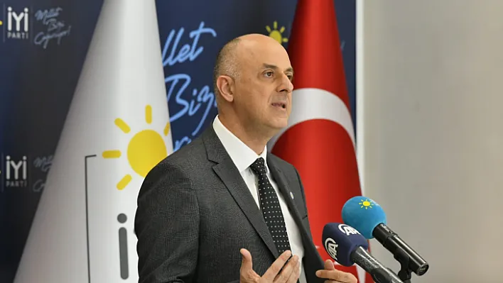 İYİ Parti Kalkınma Politikaları Başkanı Ümit Özlale, basın toplantısı