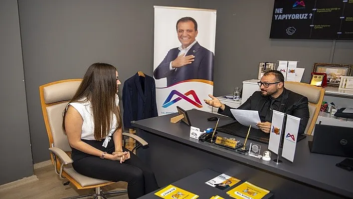 Kariyer Merkezi'ne 20 Bin Kişi Kaydoldu