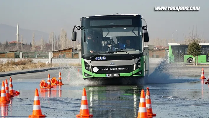 Kayseri Ulaşım A.Ş.'Den Personeline Verimli Sürüş Eğitimi