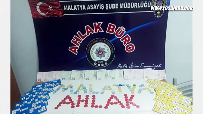 Kumarcılara Suçüstü