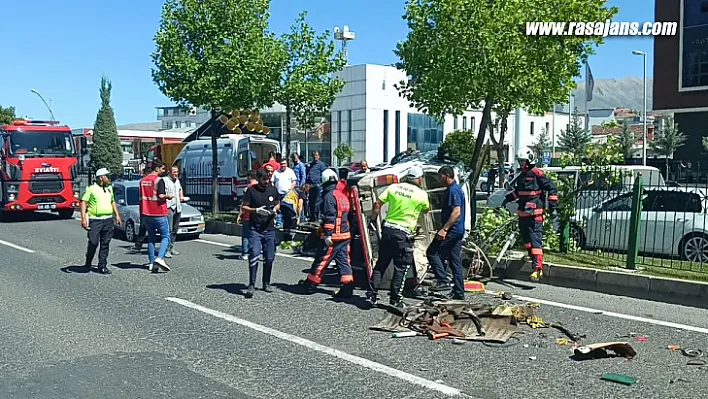 Malatya'da zincirleme kazada 2 kişi yaralandı