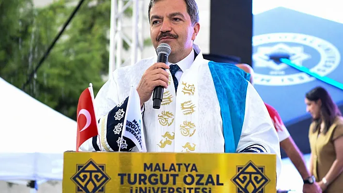 Malatya Turgut Özal Üniversitesi'nde 7. Dönem Mezuniyet Coşkusu Yaşandı