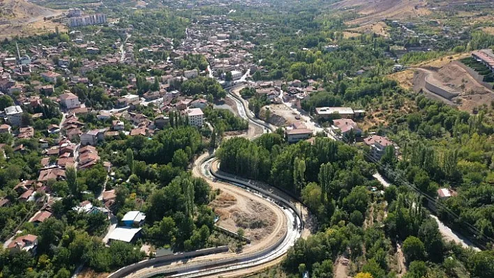 Malatya Yeşilyurt İlçe Merkezi Taşkın Koruma İnşaatı, İlçenin Çehresini Değiştiriyor.
