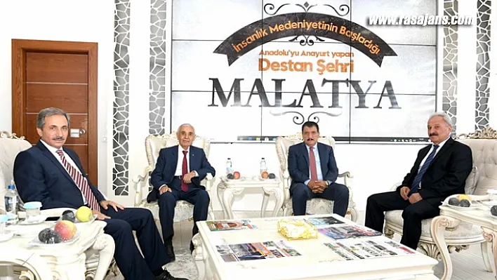 Malatya'yı Her Konuda Yoğun Bir Hizmet Anlayışıyla Tanıştırmaya Gayret Ediyoruz