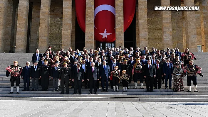 Mansur Yavaş Başkent Ankara'mız İyiliğin Ve Dayanışmanın Kenti Olmaya Devam Edecek