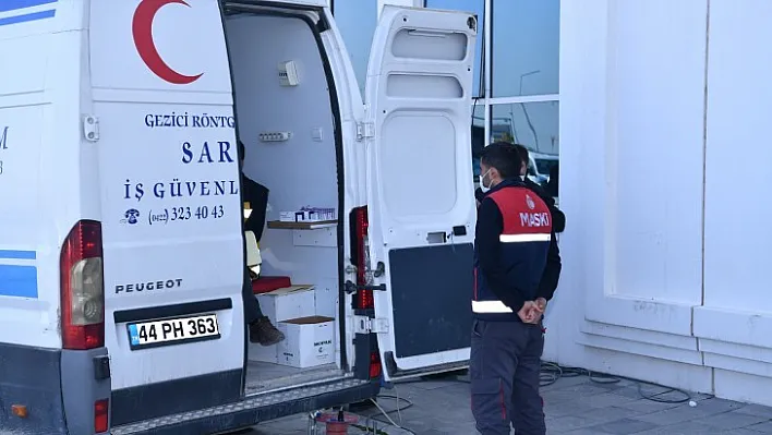 Maski Personeli Sağlık Taramasından Geçti