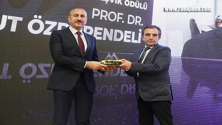 Mehmet Akif İnan Ödülleri Sahiplerini Buldu