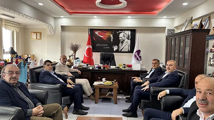 MHP Heyetinden Arapgir Belediyesi'ne Ziyaret