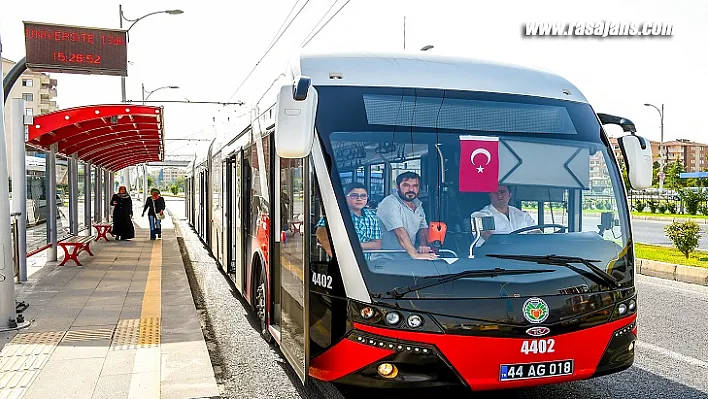 MOTAŞ'tan Öğrencilere Müjde Trambüs Seferleri 6 Dakikada Bir