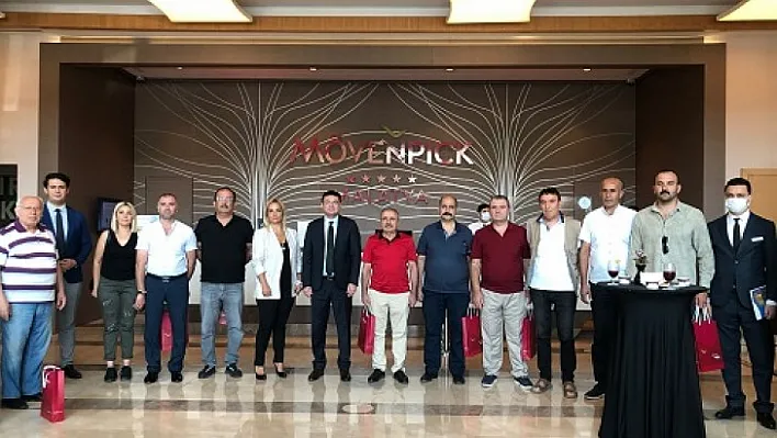 Mövenpıck Hotel Genel Müd. Adnan Devrim Yerel Basınla Buluştu