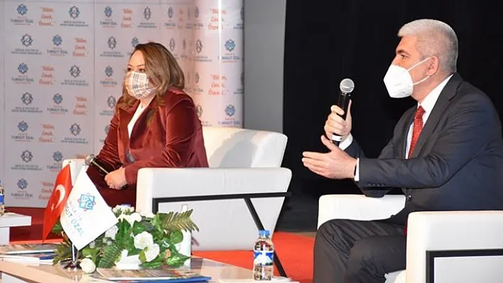 MTÜ'den Cumhurbaşkanlığı Millet Kütüphanesi Söyleşisi