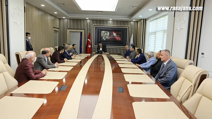 Muhtarlar Derneği'nden Başkan Güder'e Ziyaret