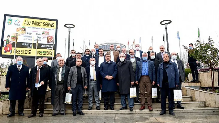 Muhtarlardan Başkan Gürkan'a Hizmet Teşekkürü