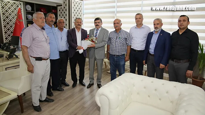 Muhtarlardan Emniyet Müdürü Dağdeviren'e Zİyaret