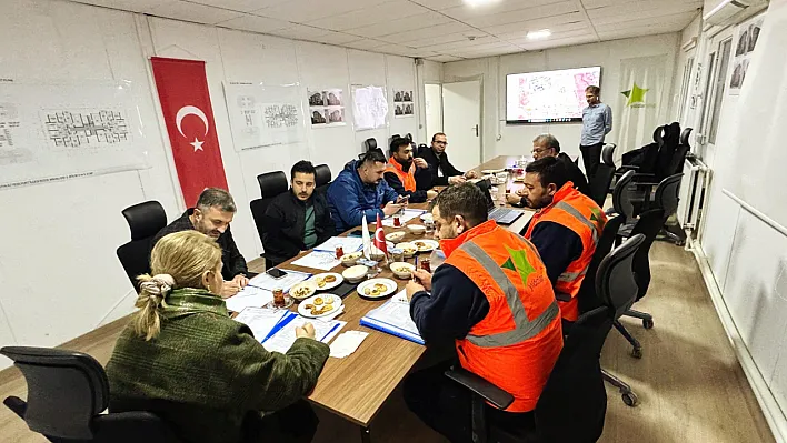 Ölmeztoprak Deprem Mağduriyetlerini Bitirmek İçin Çalışıyoruz