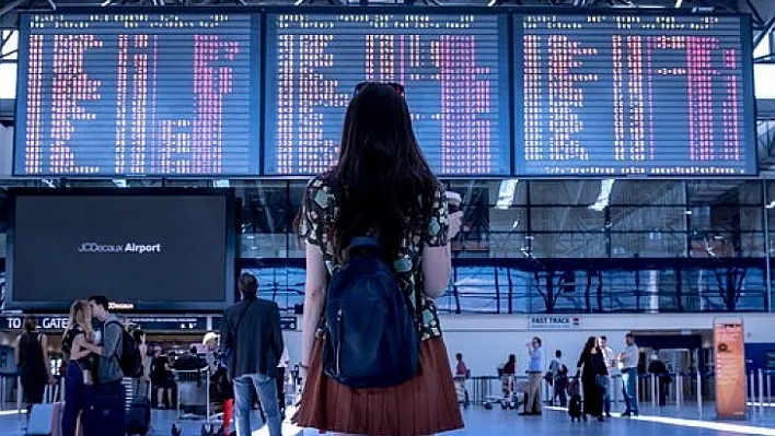 On ayda 4,2 milyon turist geldi