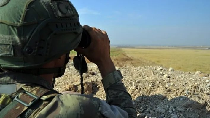 PKK'ya yardım suçundan aranan kişi sınırda yakalandı