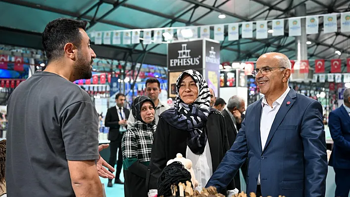 Şair Ve Yazarlardan 11. Malatya Anadolu Kitap Ve Kültür Fuarına Övğü