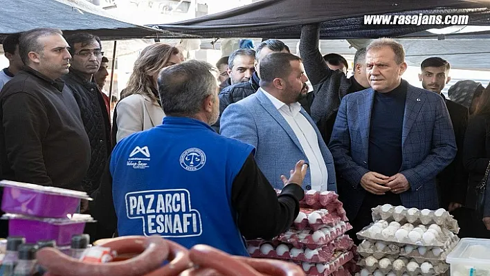 Seçer, Akdeniz Hal Mahallesi'nde Pazar Ziyareti Yaptı