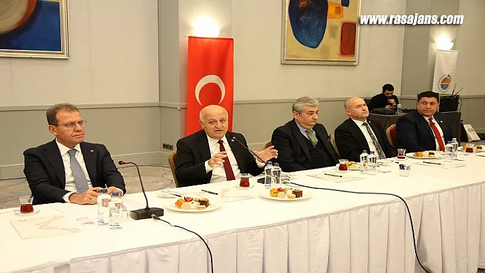Seçer Mersin'in Değerini Mersinlilerden Başka Kimse Bilemez