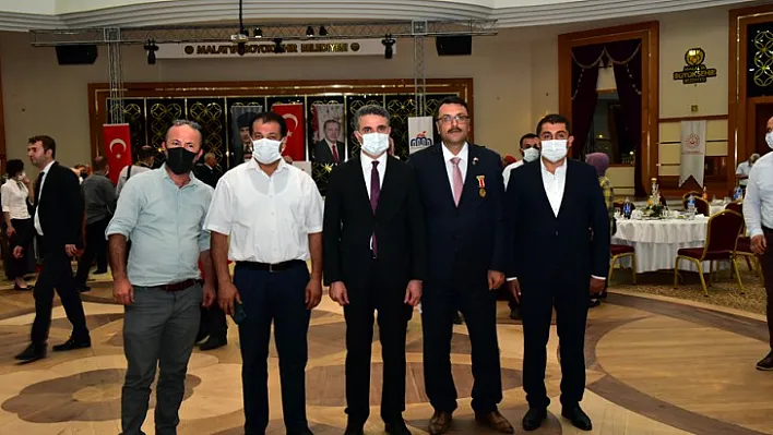 Şehitlerimiz Ve Gazilerimiz Onuruna 15 Temmuz Demokrasi Ve Milli Birlik Günü Yemeği Düzenlendi