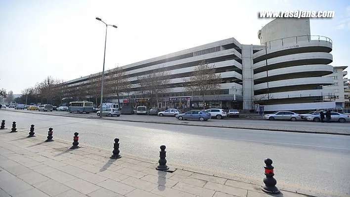 Sıhhiye Çok Katlı Otoparkı Yeniden Hizmete Açıldı