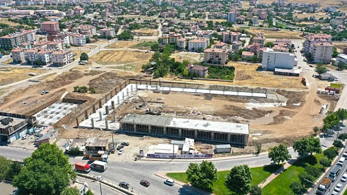 Traktörcüler Sitesi İnşaat Çalışmaları Devam Ediyor