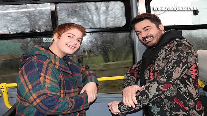 Turgay Saka & Ferah Zeydan Minibüs Hattına Çektikleri Kliple Dikkat Çekti