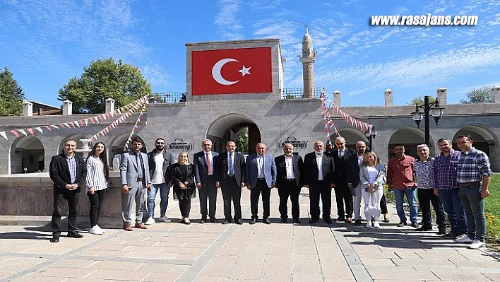 Turizmcilere İspendere Şifalı İçmeleri Tanıtıldı