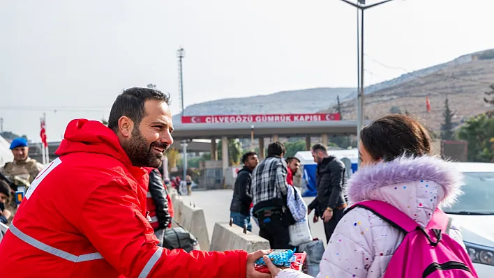 Türk Kızılay 157. Yılında İyilikte Sınır Tanımıyor