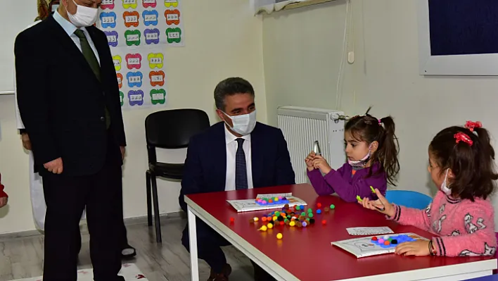 Vali Baruş, Kuran Kurslarını Ziyaret Etti