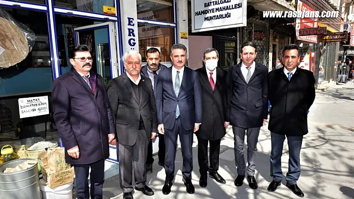 Vali Baruş, Yakınca ve Hamidiye Mahalle Muhtarlarını Ziyaret Etti