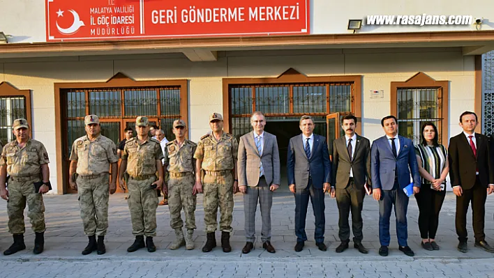Vali Şahin, Geri Gönderme Merkezinde İncelemelerde Bulundu