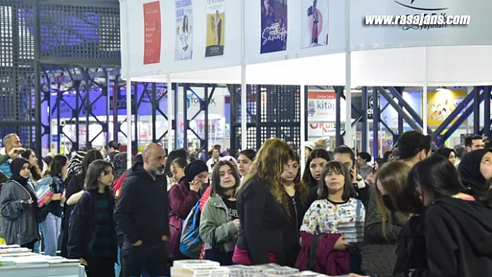 Yazarlardan 9. Malatya Anadolu Kitap Ve Kültür Fuarı'na Övgüler