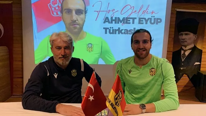Yeni Malatyaspor Kaleye Takviye Yaptı